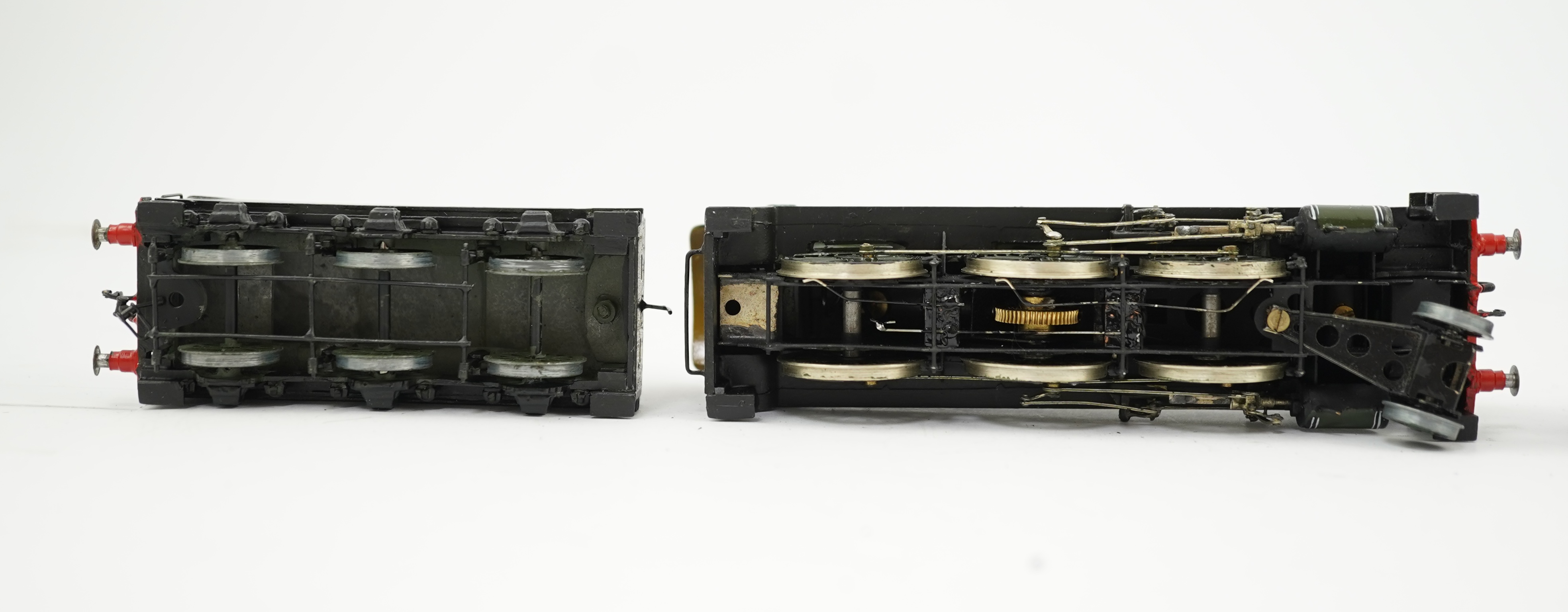 Two 00 gauge brass and white metal kit built Maunsell designed Southern Railway tender locomotives; a class U1 2-6-0, 1901, together with a class U 2-6-0, 610, constructed, painted and lined to a high standard, both moto